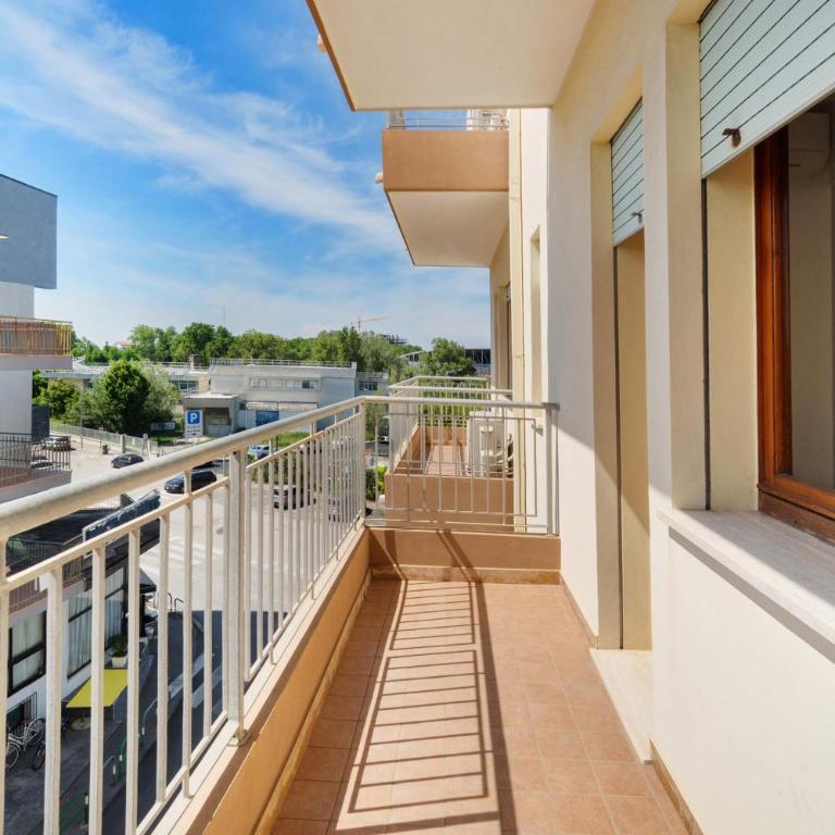 Appartamento 34 - Appartamento Deluxe con 2 Camere da Letto e Balcone - 12
