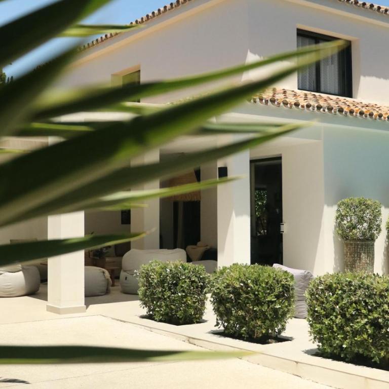 Marbella Bliss - Serenity 4-Bedroom VILLA with Exclisive HEATED Private POOL & Jacuzzi, Tropical Garden, Marbesa - Steps from the Cabopino Beach - Villa - 71