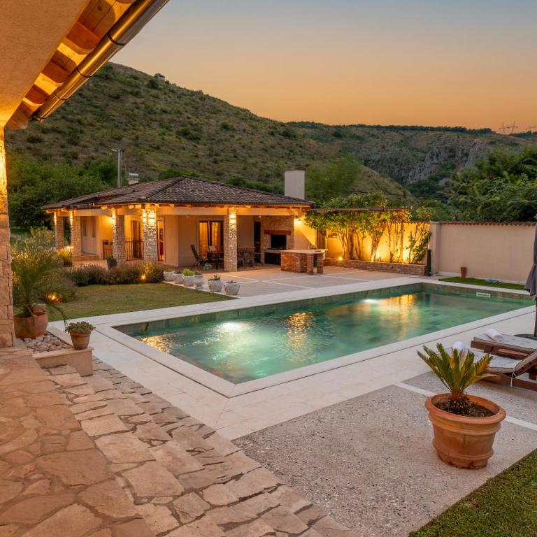 Villa Four Olive Trees - Villa avec Piscine Privée - 1