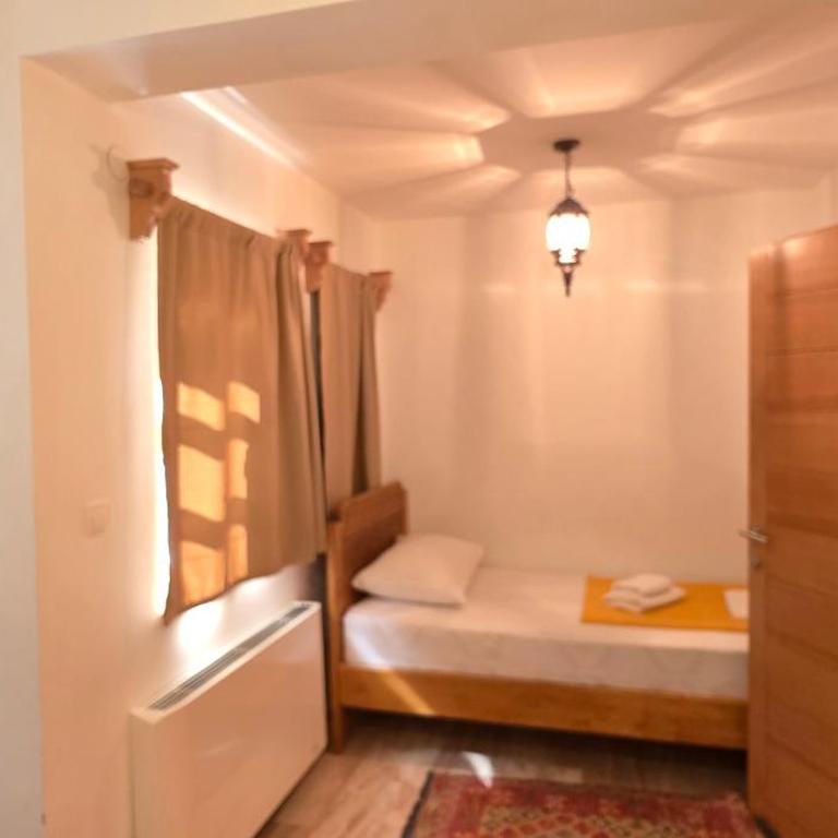 Villa Cardak - Two-Bedroom Apartment with Water View - 26