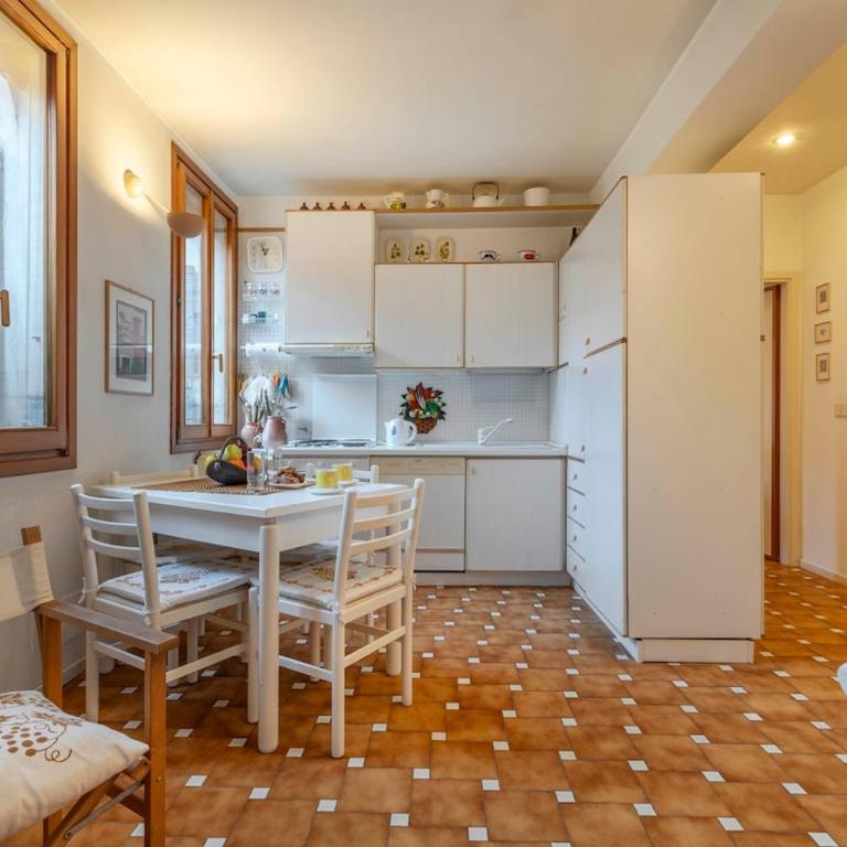 Ca' Marina Homely Apartment - Appartamento con 1 Camera da Letto - 5