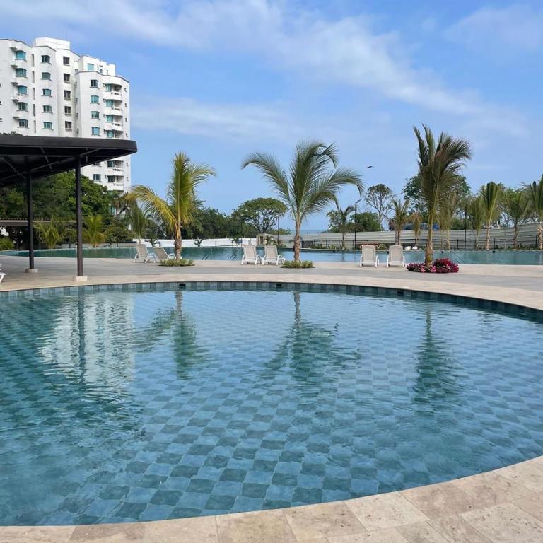 Hermoso apto en Santa Marina con vista al mar! - Three-Bedroom Apartment - 25