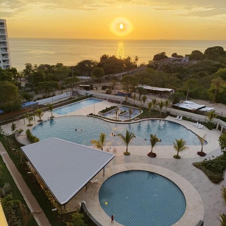 Hermoso apto en Santa Marina con vista al mar! - Three-Bedroom Apartment - 29