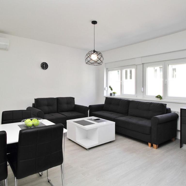 Blue Velvet - Old Town Sarajevo - Center - Parking available - Two-Bedroom Apartment - 37