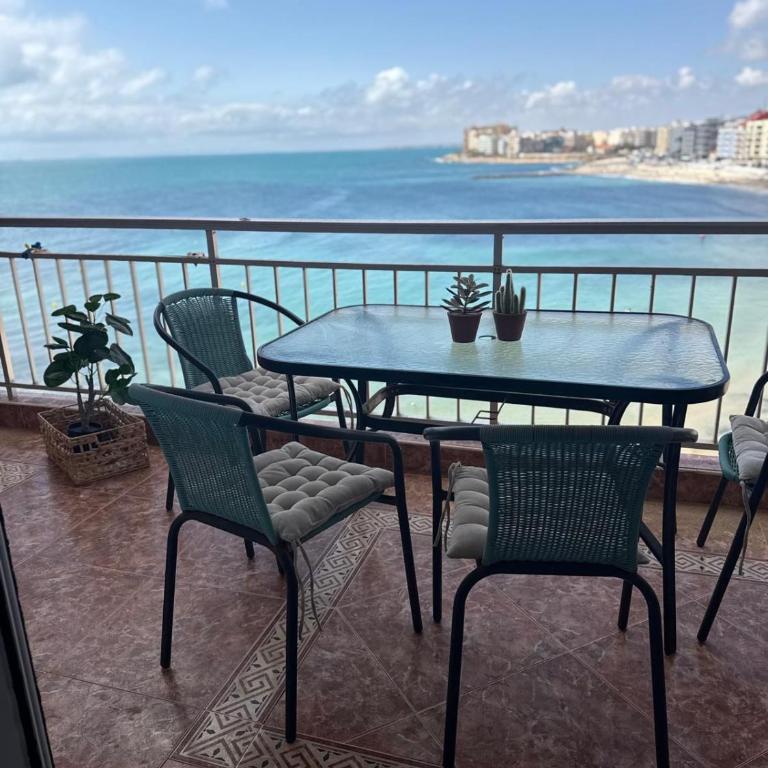 Torrevieja Los Locos-Luz De Mar - Apartamento de 3 dormitorios - 25