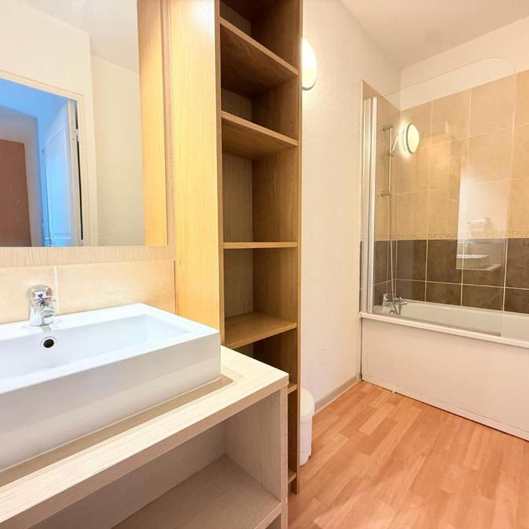 Duplex rénové - 3 CHAMBRES 8 PERS dernier étage - Appartamento con 3 Camere da Letto - 14