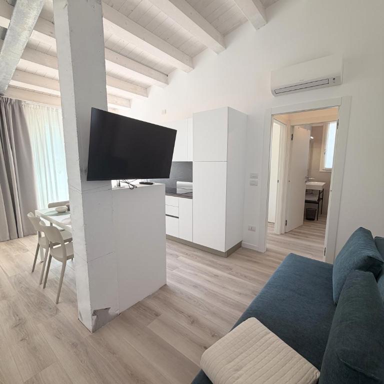 Residence Storio - Appartamento Deluxe con 2 Camere da Letto e Balcone - 2