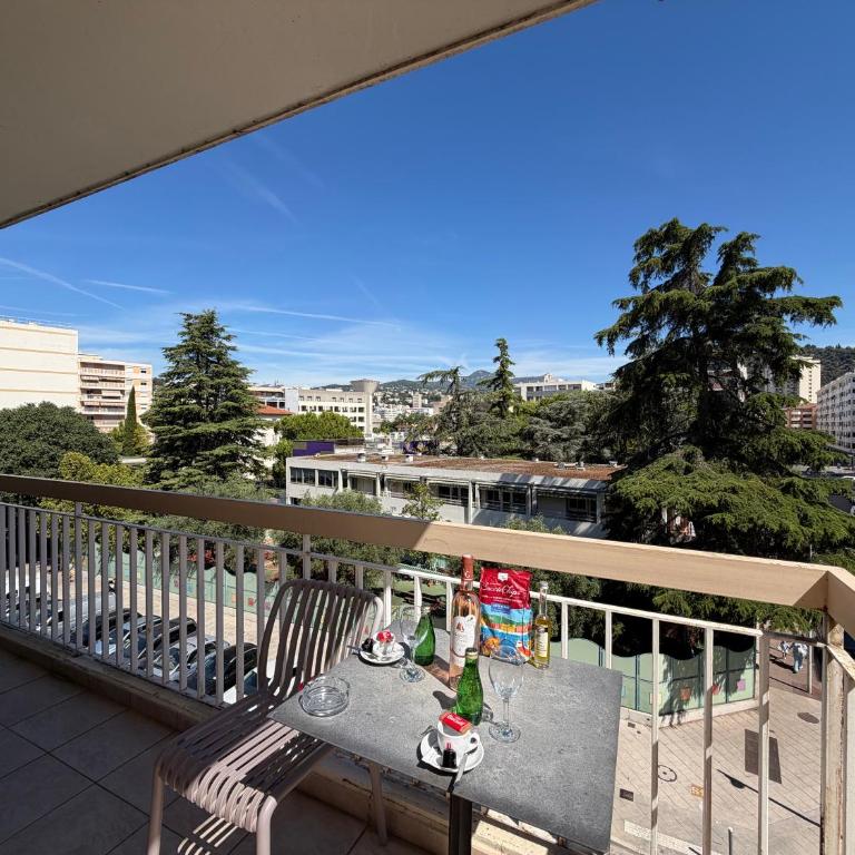 Appartement Familial T3 Terrasse & Clim à Nice - Appartement 2 Chambres avec Terrasse - 1