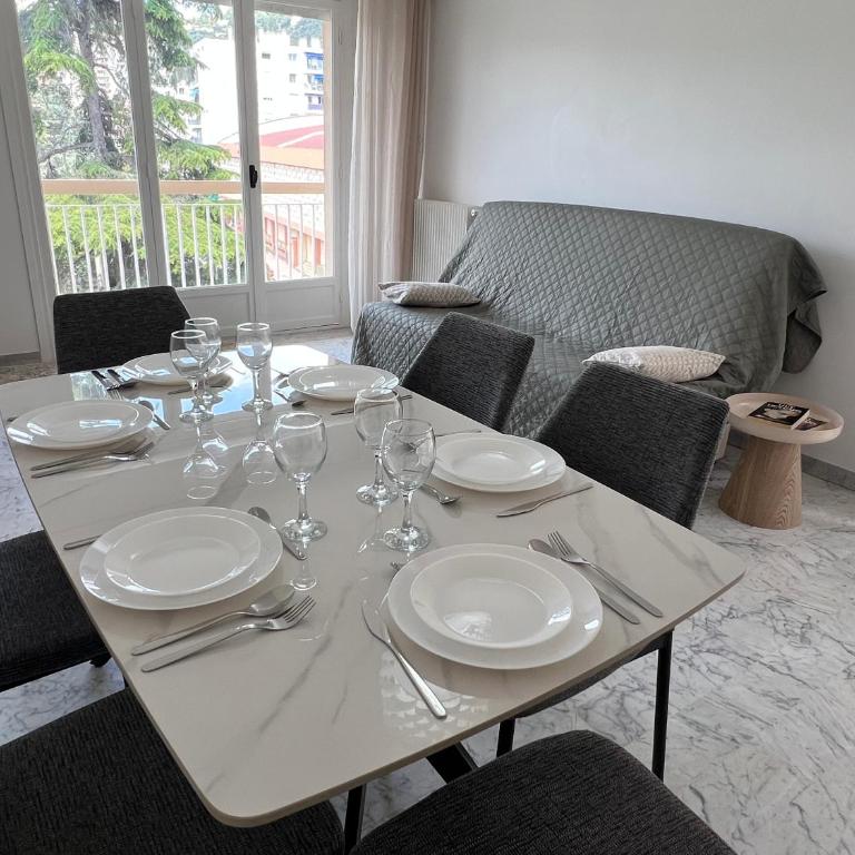 Appartement Familial T3 Terrasse & Clim à Nice - Appartement 2 Chambres avec Terrasse - 15