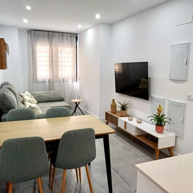 SR Playa de los Boliches 2BDR Fuengirola centro - Apartment mit 2 Schlafzimmern - 2