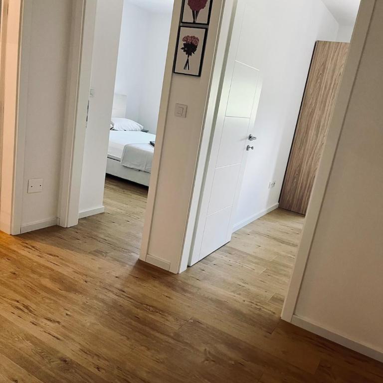 SunnyOasis - Two-Bedroom Apartment - 13