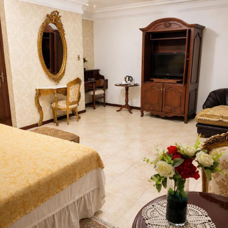 Hotel Asturias - Suite con bañera de hidromasaje - Cama extragrande - 7