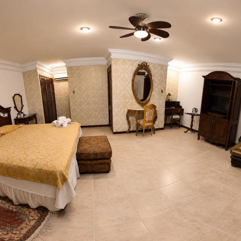 Hotel Asturias - Suite con bañera de hidromasaje - Cama extragrande - 6