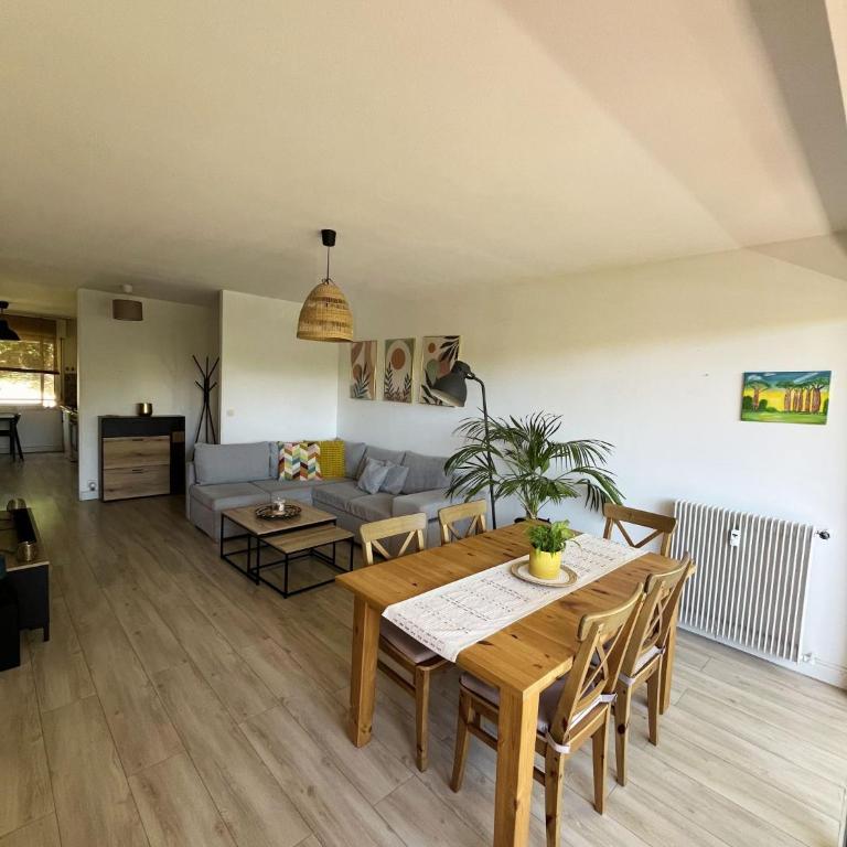 Appartement familial avec piscine & grande terrasse - Appartement 2 Chambres - 7