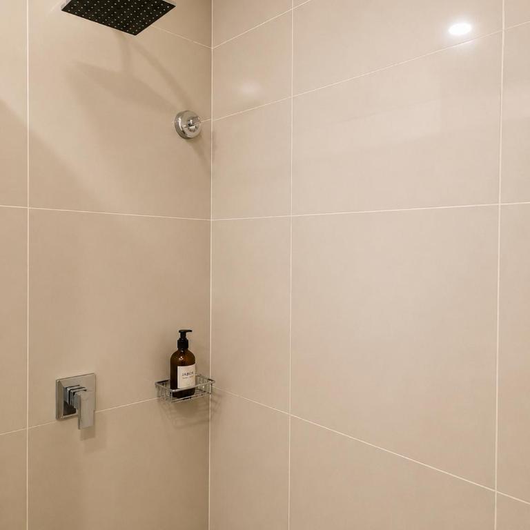 Premium loft with pools and jacuzzi near the beach - Apartamento de 1 dormitorio - 6