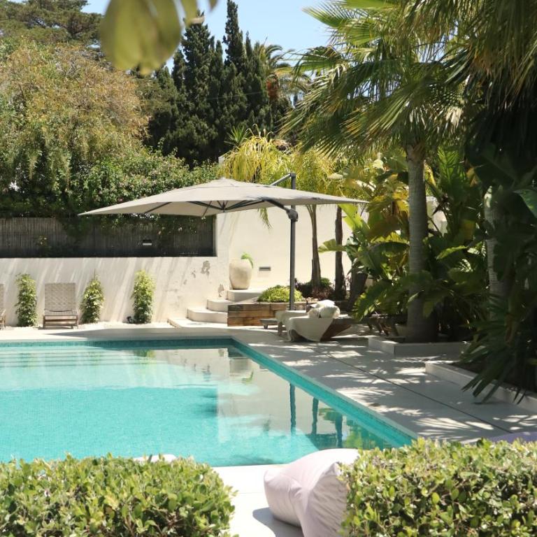 Marbella Bliss - Serenity 4-Bedroom VILLA with Exclisive HEATED Private POOL & Jacuzzi, Tropical Garden, Marbesa - Steps from the Cabopino Beach - Villa - 14