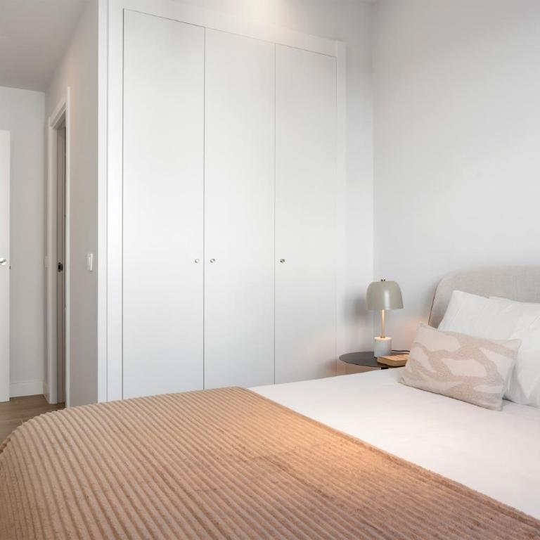 Luxury 2BR Atica Homes - Apartment mit 2 Schlafzimmern und Balkon - 9