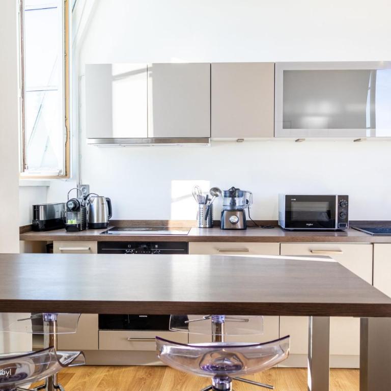 Appartement vue imprenable La Rochelle & parking - Apartamento - 12