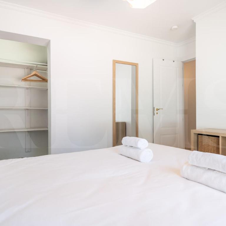 Relaxing Villa with Pool, Garden & Parking REMS - Villa - 51