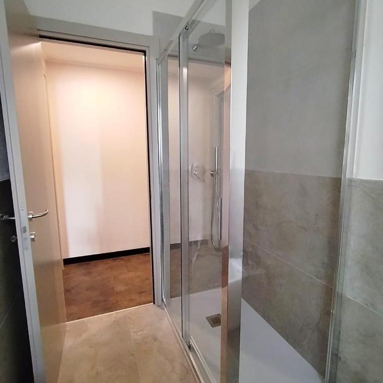 Niky Home - Appartamento con 2 Camere da Letto - 35