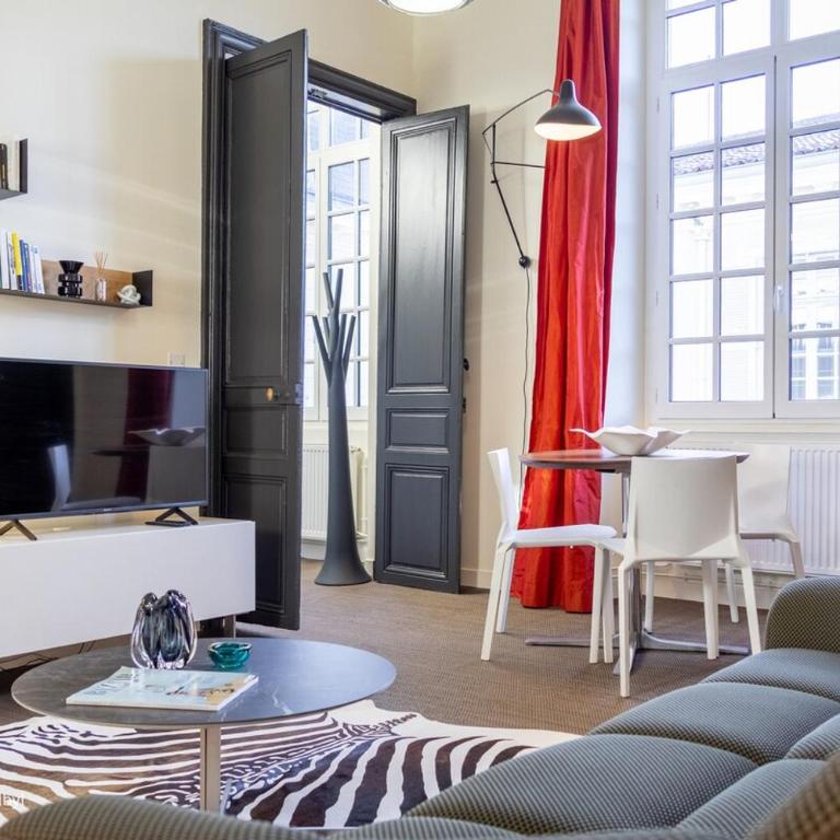 Sublime hôtel particulier coeur de ville - Appartement - 13