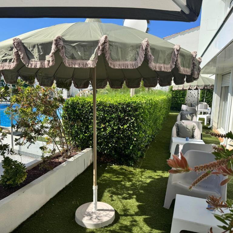 Hôtel Eve Cap d'agde Village Naturiste - Suite Junior - Vue sur Piscine - 3