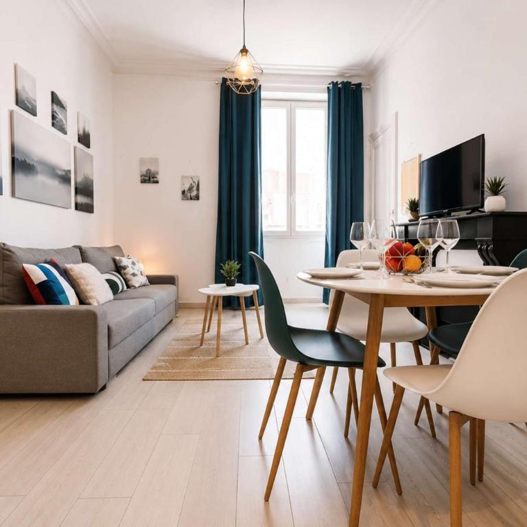 Charrelle – T2 lumineux tout équipé • 4 pers • Centre Grenoble • Tram à pied - Apartamento de 1 dormitorio - 2