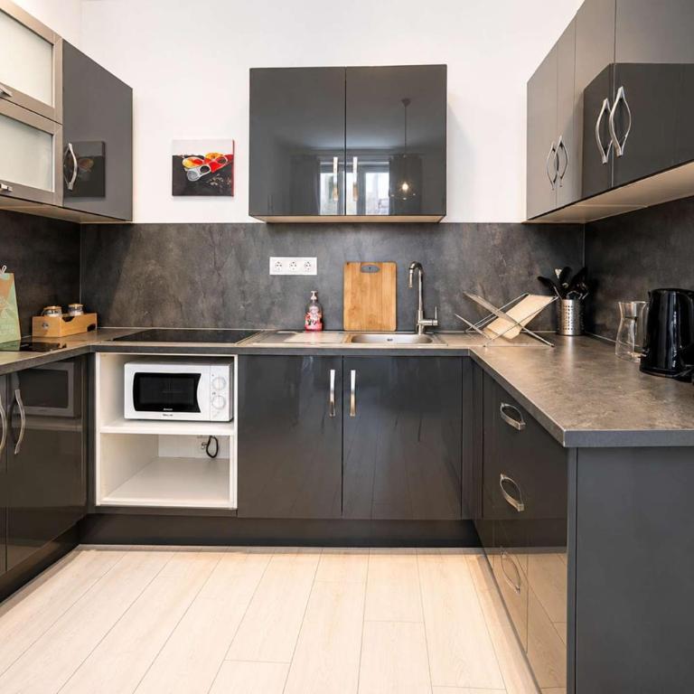Charrelle – T2 lumineux tout équipé • 4 pers • Centre Grenoble • Tram à pied - Apartamento de 1 dormitorio - 8