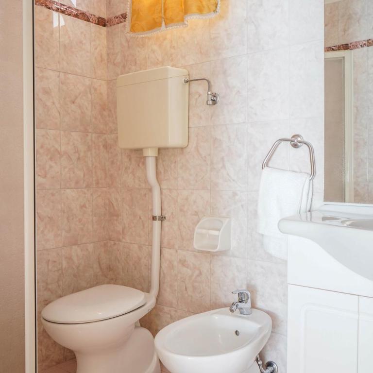 A Casa Da Irene - Appartamento Deluxe con 2 Camere da Letto e Balcone - 4