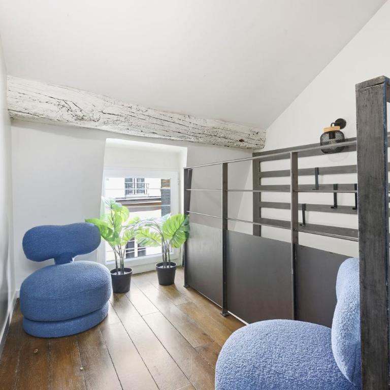 Bright 2BR Flat with Mezzanine in Central Paris - Appartement 2 Chambres - 19