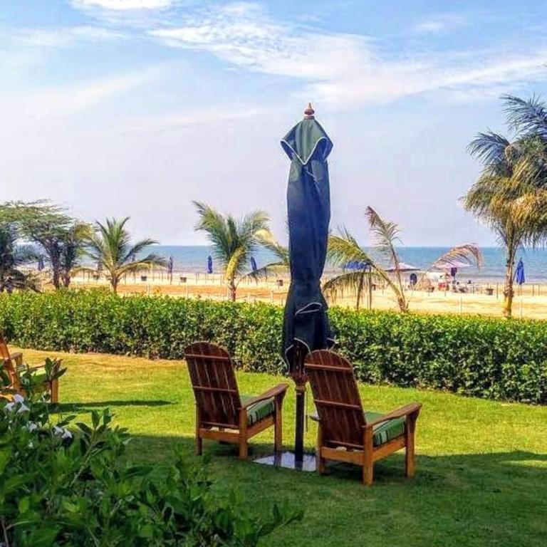 Apartamento en Manzanillo con salida directa a la playa - Three-Bedroom Apartment - 17