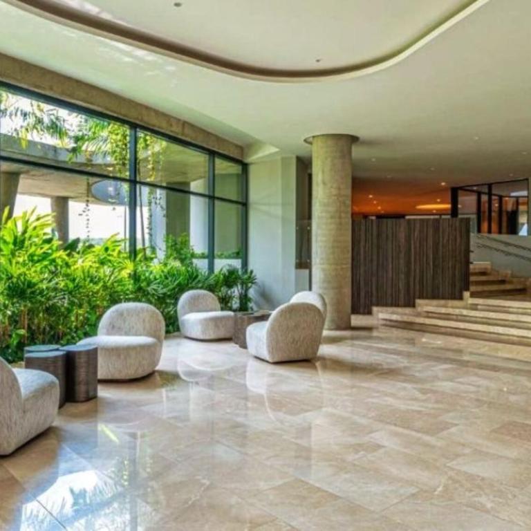 Apartamento en Manzanillo con salida directa a la playa - Three-Bedroom Apartment - 19