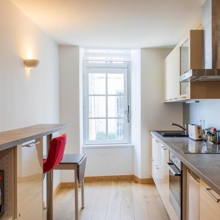 Studio au pied du port - Apartment - 1