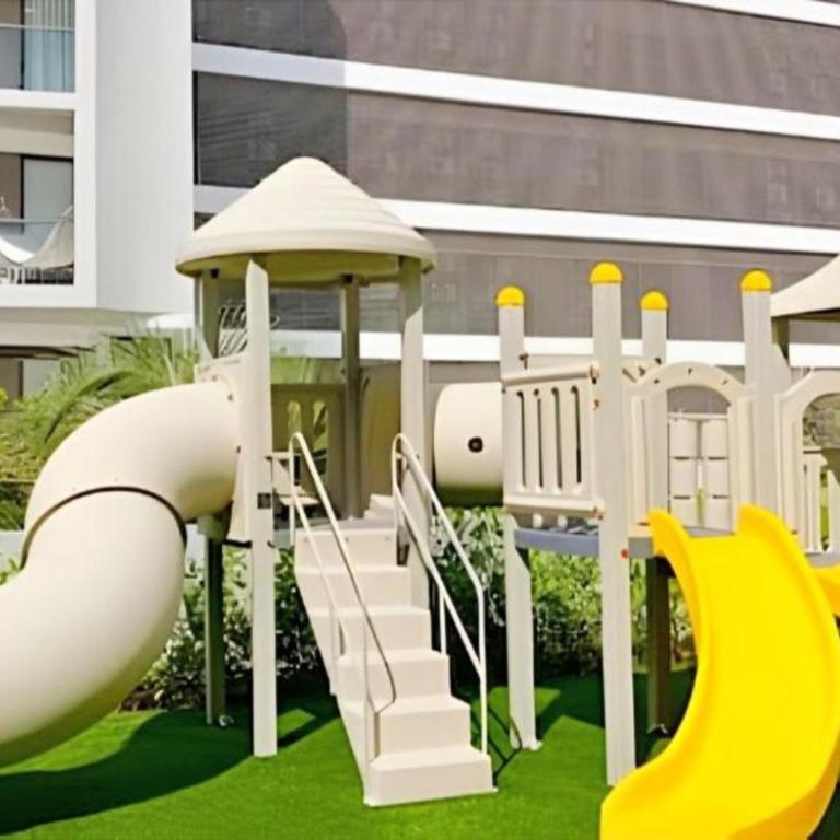 Apartamento en Manzanillo con salida directa a la playa - Three-Bedroom Apartment - 23