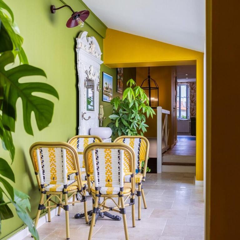 Grand duplex quartier marché central - Apartment - 36