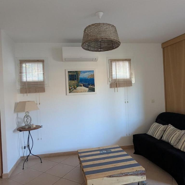 La Valériane - One-Bedroom Apartment - 9