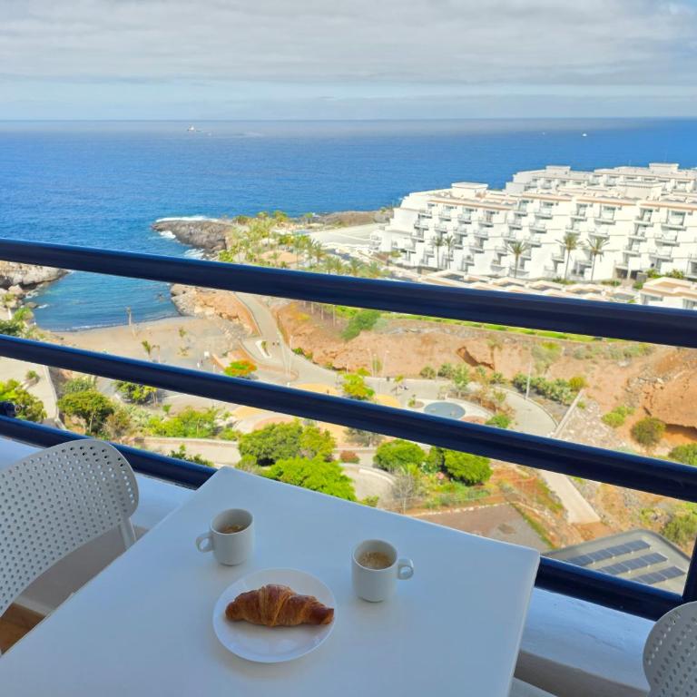 Ocean Sunset view, Air Conditioned, Renovated apartment - Studio-Apartment - 45