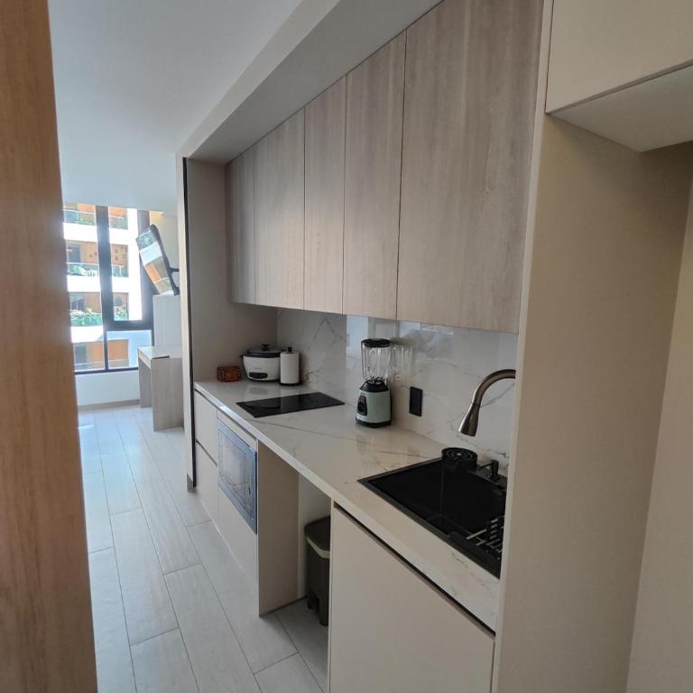 Beautiful Suite 4 min from La Carolina Park - One-Bedroom Apartment - 10