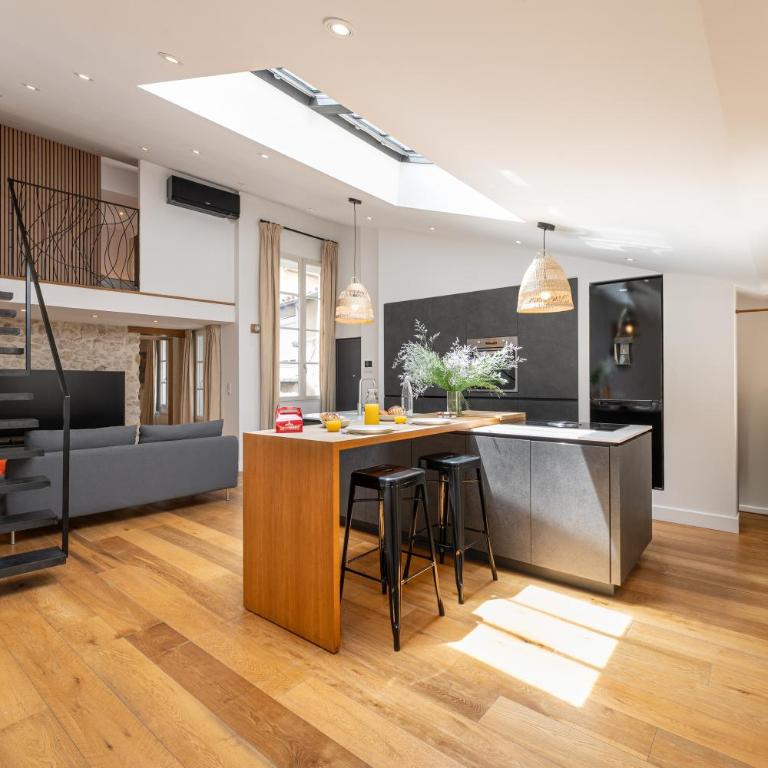 Duplex Hôtel de Ville - Art & Design - Clim - Appartement 2 Chambres - 11