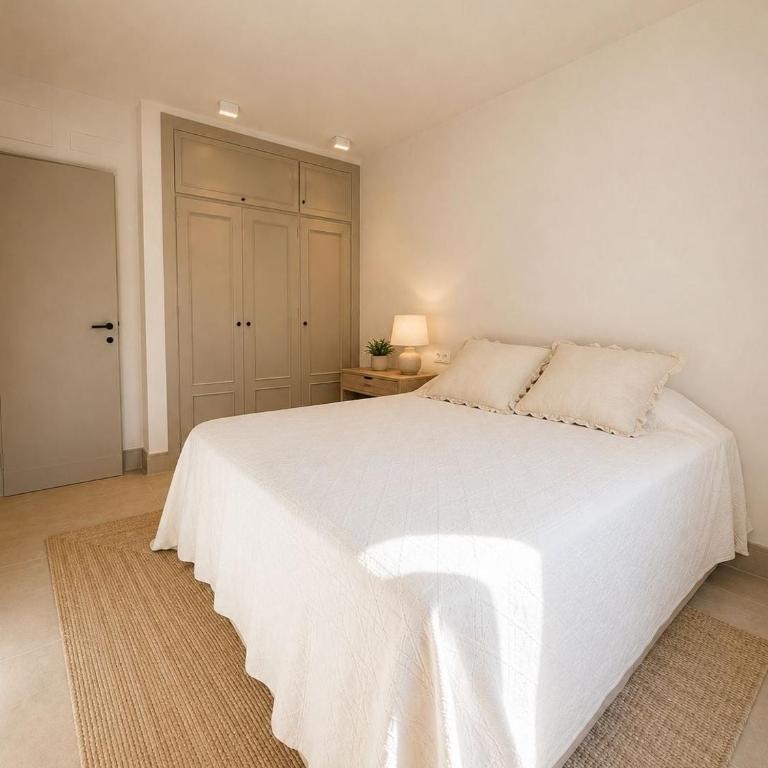 Encantador Adosado de Estilo Andaluz - Three-Bedroom Apartment - 18