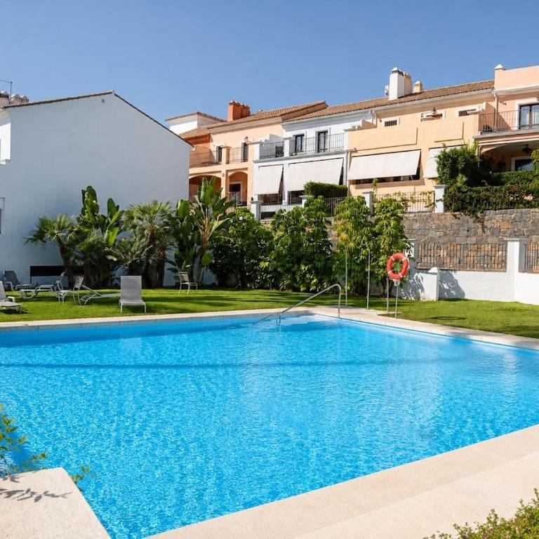Encantador Adosado de Estilo Andaluz - Three-Bedroom Apartment - 22