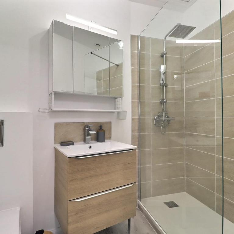 Nuance Arlésienne Cocon au Coeur d'Arles - Clim - Appartement - 4