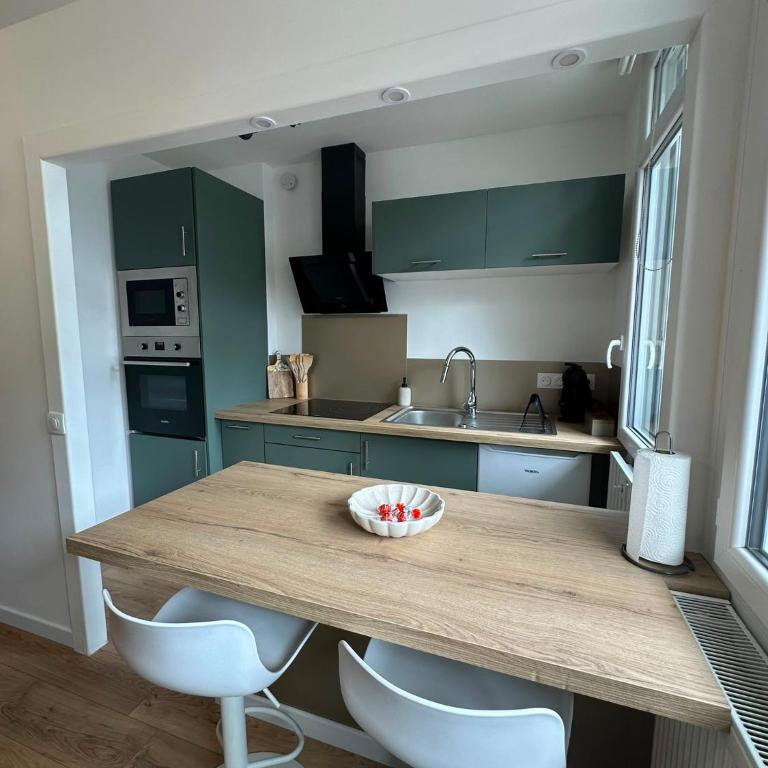 Studio-Parking privé-Centre ville de Pau - Appartement 1 Chambre - 10