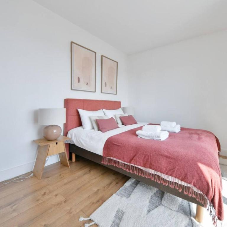 Eiffel Tower Magical View Fabulous 1 BR - Appartement - 6