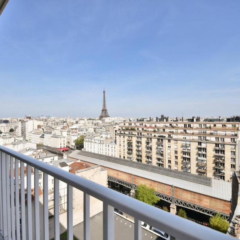 Eiffel Tower Magical View Fabulous 1 BR - Appartement - 8