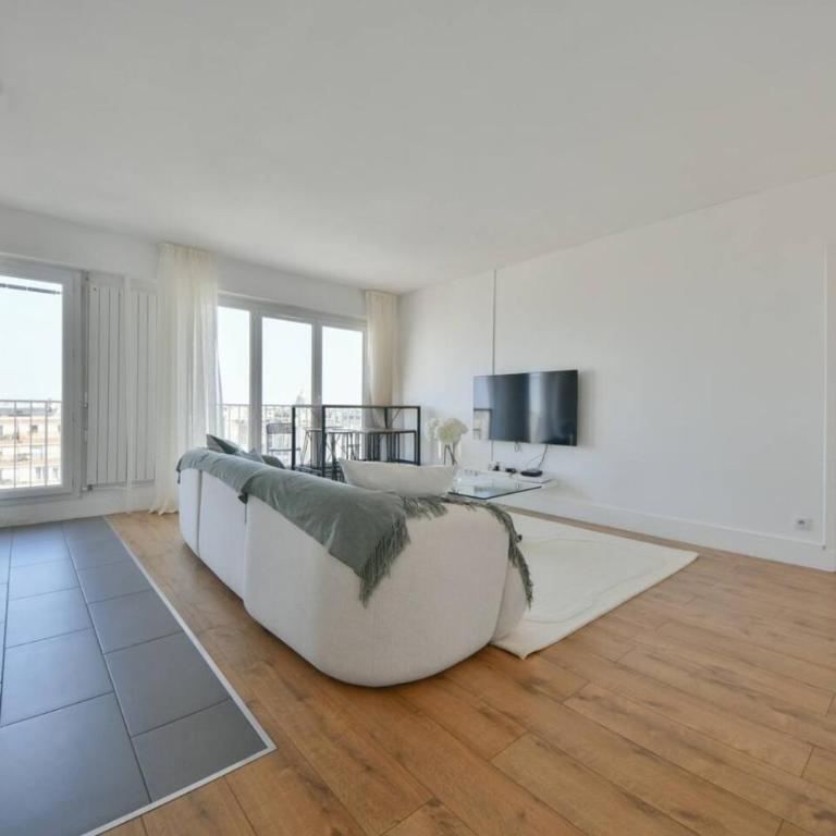 Eiffel Tower Magical View Fabulous 1 BR - Appartement - 12