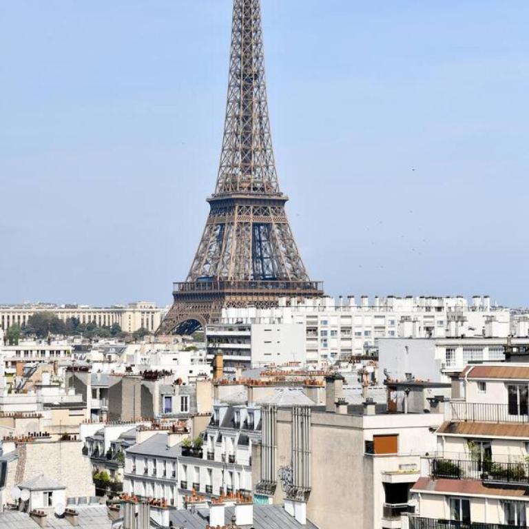 Eiffel Tower Magical View Fabulous 1 BR - Appartement - 25