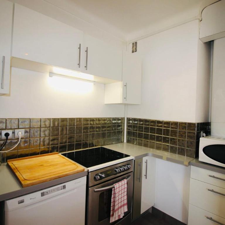 Le Petit Trotel - Studio proche plages et centre - Appartement - 7