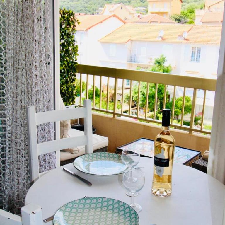 Le Petit Trotel - Studio proche plages et centre - Appartement - 11