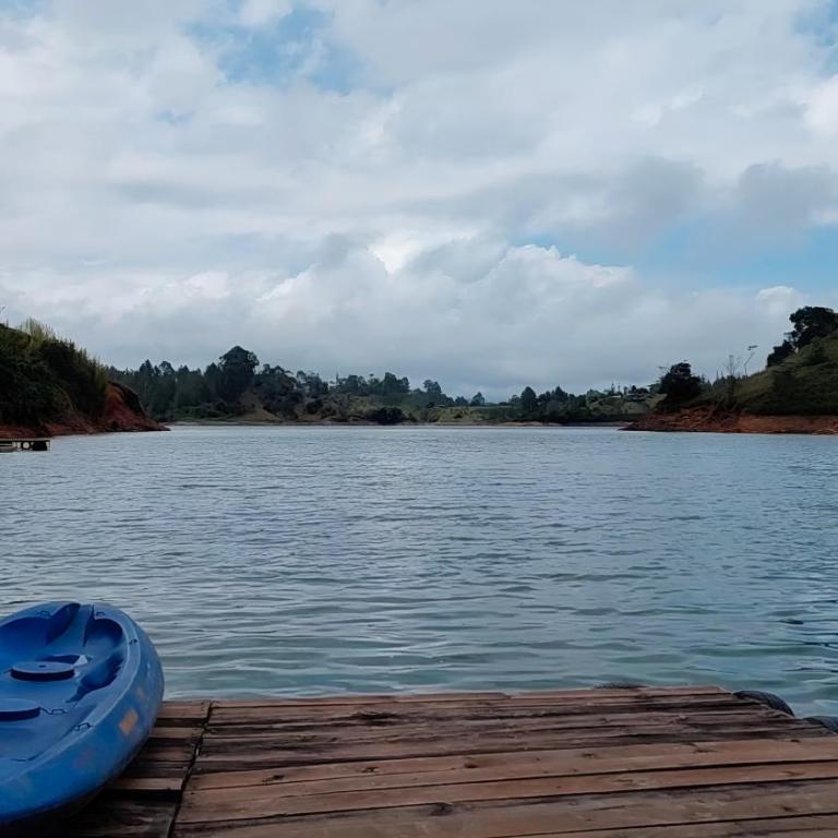 Tree House, Cabaña privada con Jacuzzi y canoa - One-Bedroom Chalet - 39